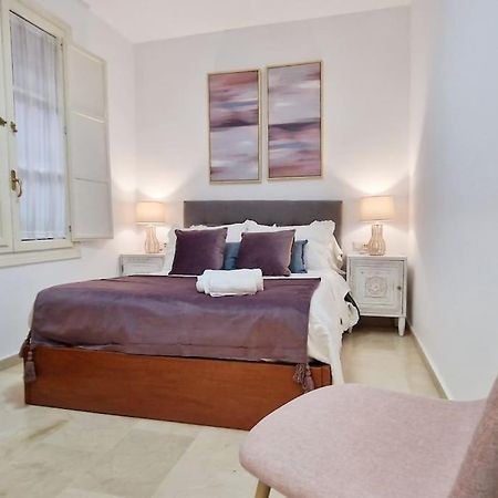 Precioso En Santa Cruz Lirio Bajo Apartment Seville Luaran gambar