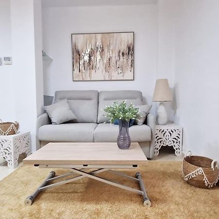 Precioso En Santa Cruz Lirio Bajo Apartment Seville Luaran gambar