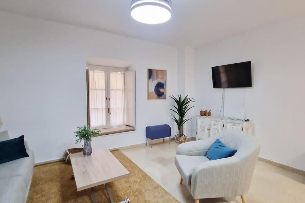 Precioso En Santa Cruz Lirio Bajo Apartment Seville Luaran gambar