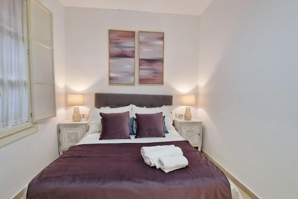 Precioso En Santa Cruz Lirio Bajo Apartment Seville Luaran gambar
