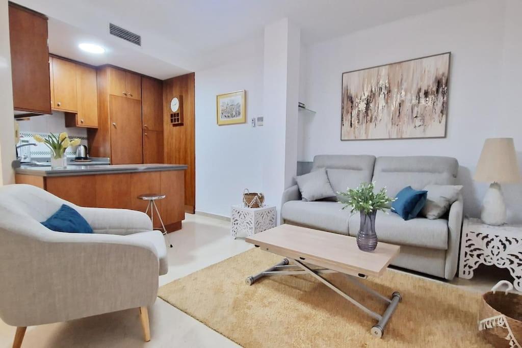 Precioso En Santa Cruz Lirio Bajo Apartment Seville Luaran gambar