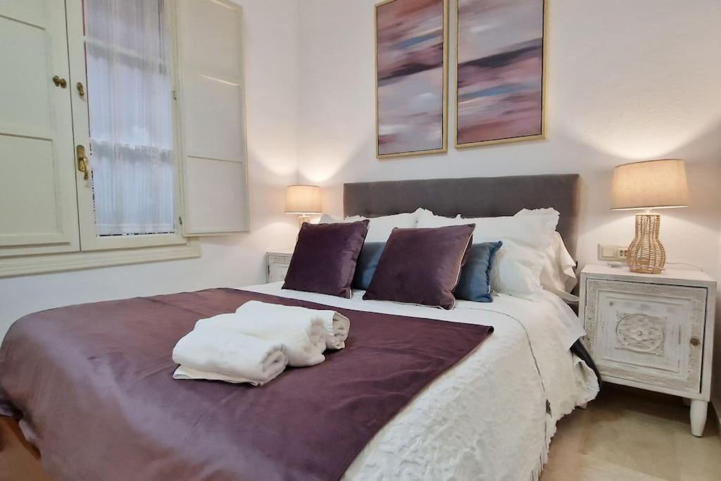 Precioso En Santa Cruz Lirio Bajo Apartment Seville Luaran gambar