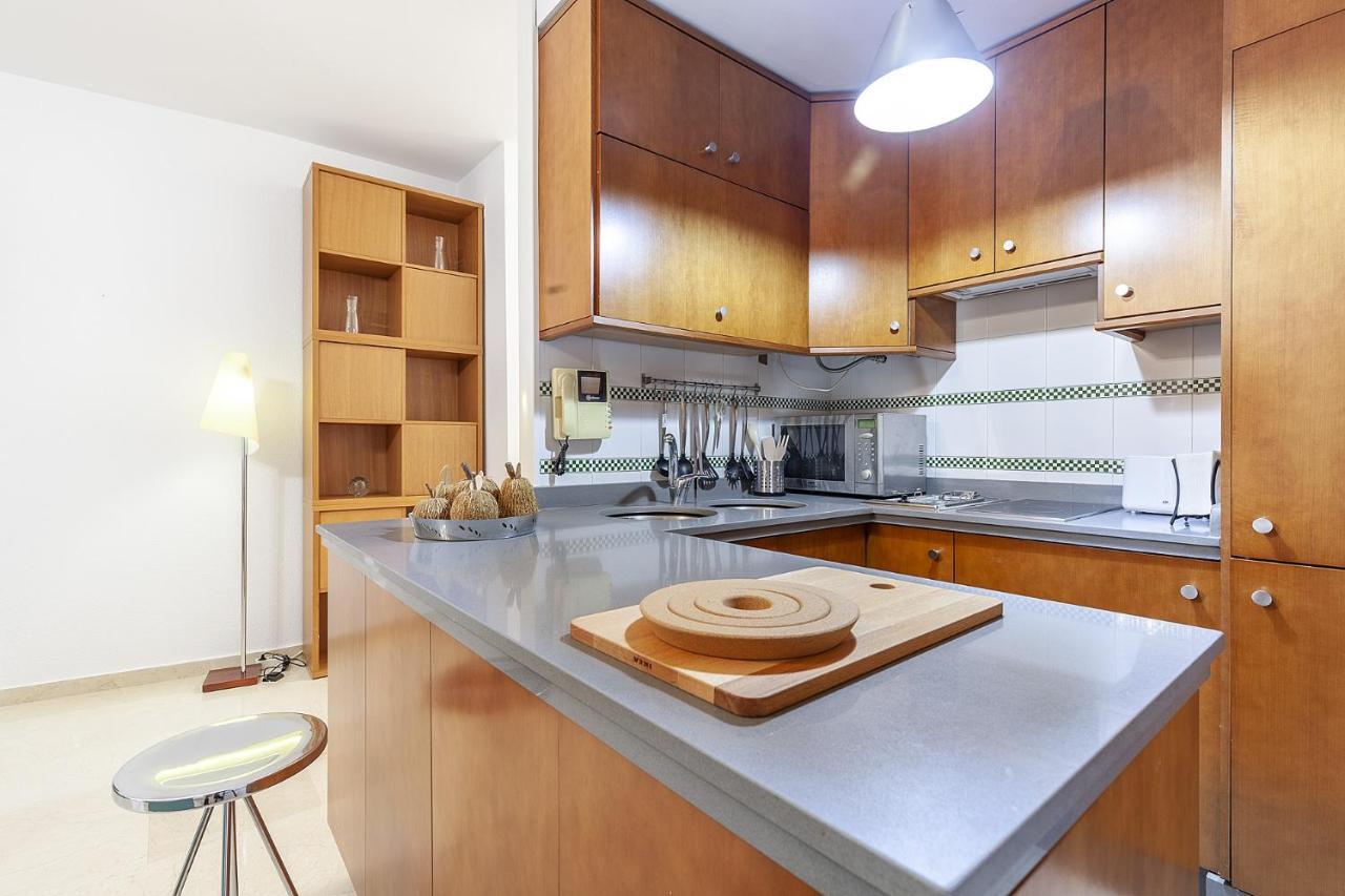 Precioso En Santa Cruz Lirio Bajo Apartment Seville Luaran gambar