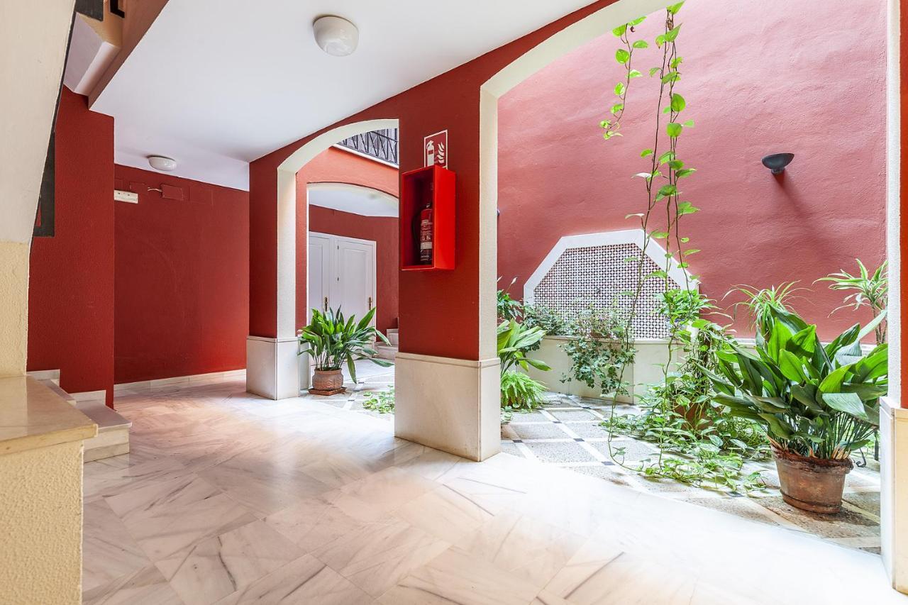 Precioso En Santa Cruz Lirio Bajo Apartment Seville Luaran gambar